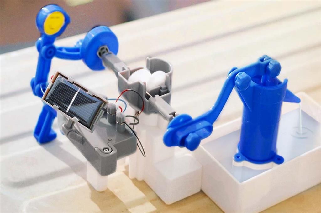 Hybrid Solar Power & Water Pump - Green Science