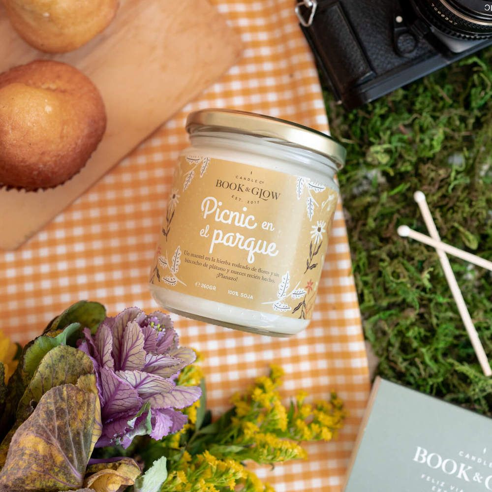 Vela Soja Book & Glow - Picnic en el parque