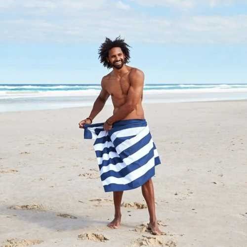 Toalla Playa Microfibra Dock & Bay XL Azul Navy