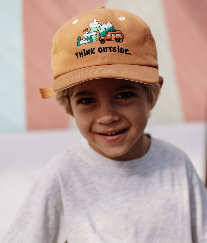 Gorra Visera Infantil Outside Hello Hossy