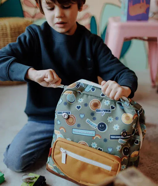 Mochila Colegio +6 años Solapa Smiley Hello Hossy