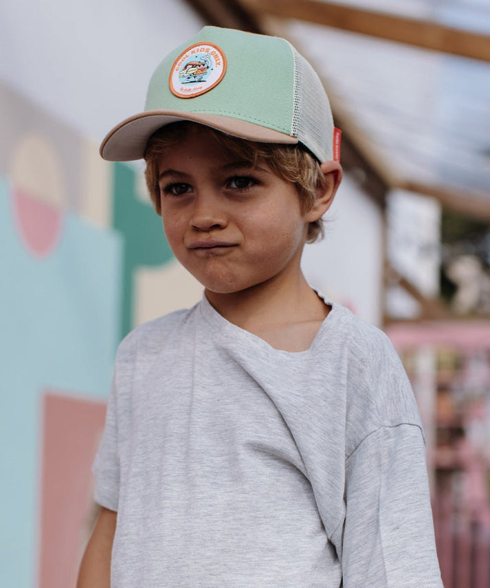 Gorra Visera Infantil Surf Trip Hello Hossy