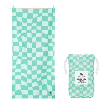 Toalla Playa Microfibra Dock &amp; Bay Check Verde